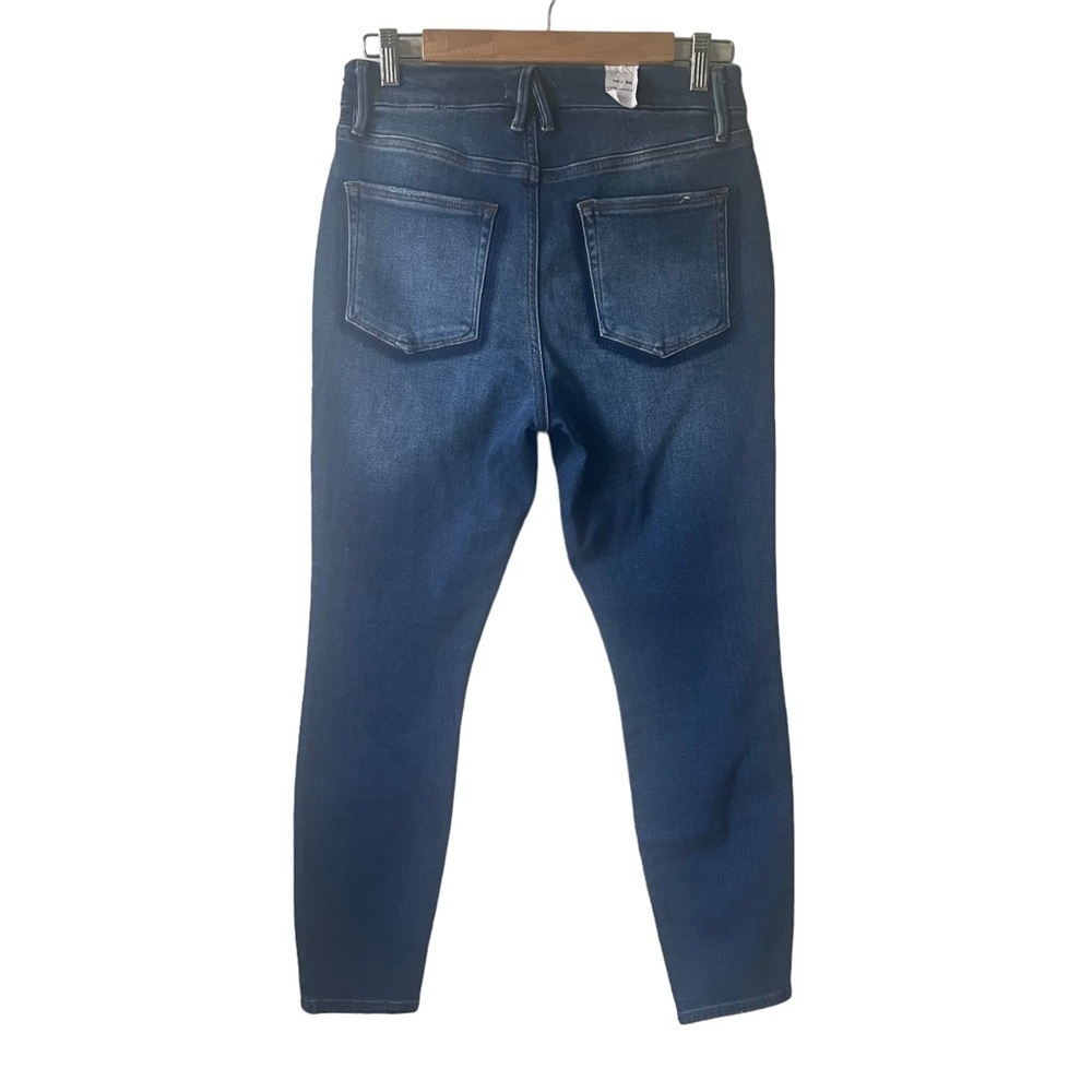 Good American Good Legs Crop Shadow Pockets in INDIGO008 Wash Size 10 / 30 NWOT - Picture 4 of 11